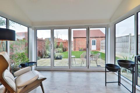 4 bedroom detached house for sale, 15 Chambers Avenue, Hessle, East Riding of Yorkshire, HU13