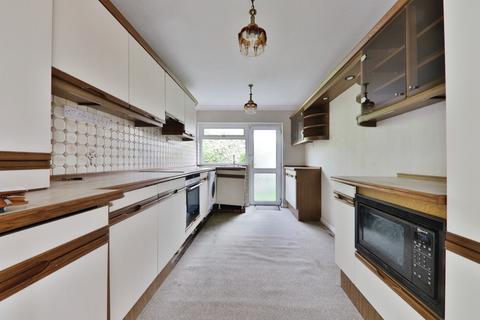 3 bedroom detached bungalow for sale - Parklands Drive, North Ferriby, HU14 3EY
