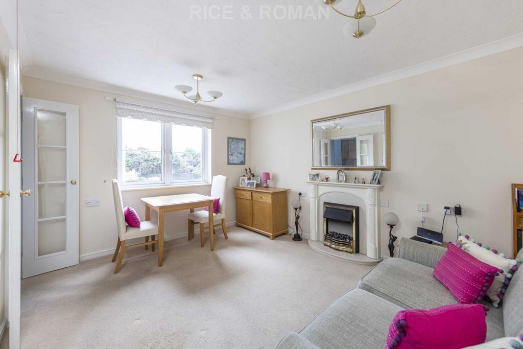Park Hill Road, Epsom KT17 1 bed retirement property for sale £135,000