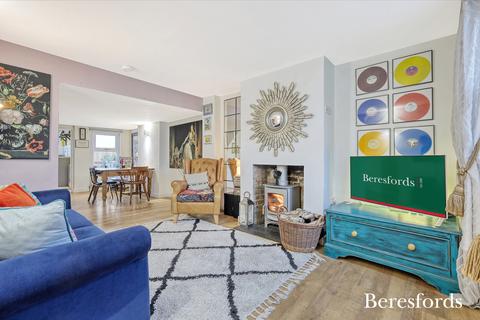 2 bedroom terraced house for sale, Chelmsford Road, Felsted, CM6