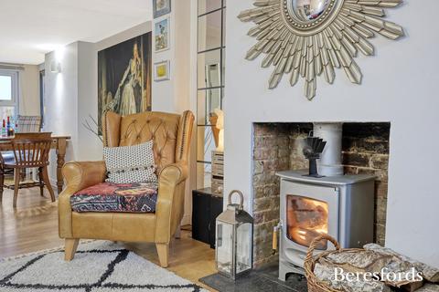 2 bedroom terraced house for sale, Chelmsford Road, Felsted, CM6