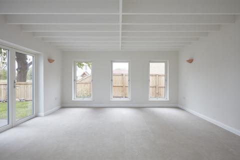 56 Low Road, Burwell, Cambridge, CB25 0EJ