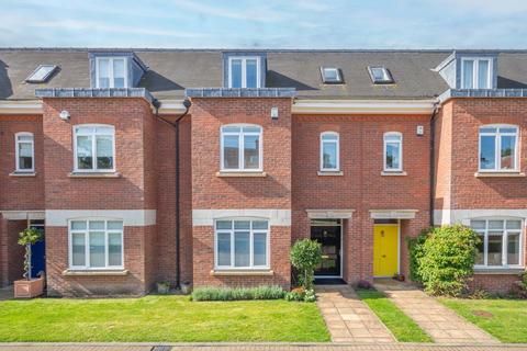 3 bedroom townhouse for sale, Bury Road, Newmarket CB8