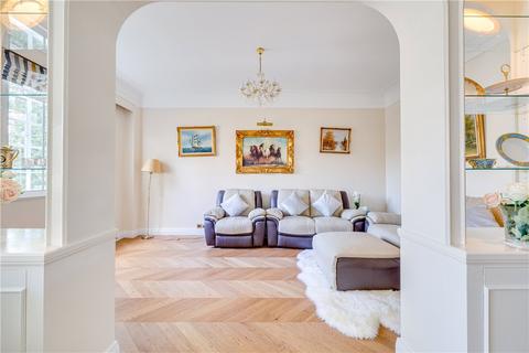 3 bedroom property for sale, Hyde Park Place, London, W2