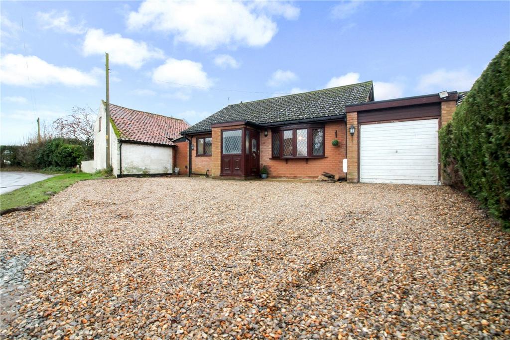 Ranworth Road, Blofield, Norwich, Norfolk, NR13 3 bed bungalow for sale