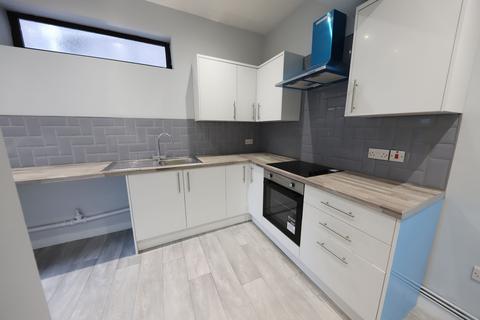 4 bedroom terraced house to rent - Aberdare CF44