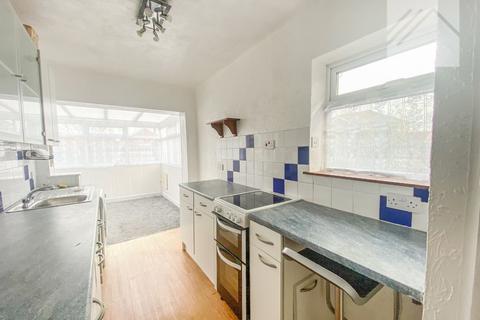 1 bedroom bungalow for sale, May Avenue, Canvey Island