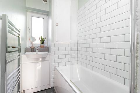 1 Wilton Estate, London, E8 1BD