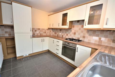 3 bedroom end of terrace house to rent, Tanton Road, Flitch Green, CM6