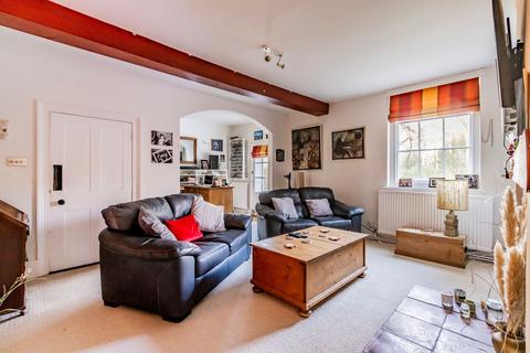 3 bedroom flat for sale, Norwich Road, Hethersett, NR9