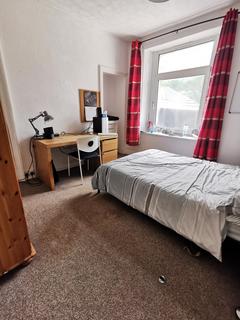 5 bedroom house to rent - King Edward Rd, Brynmill, Swansea
