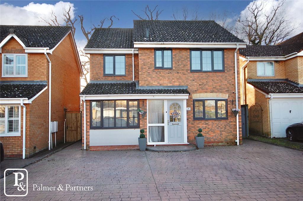 Monmouth Close, Ipswich, Suffolk, IP2 4 bed detached house for sale £