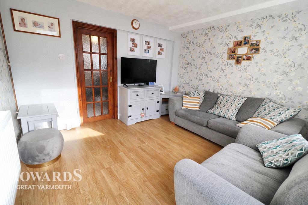 Northgate Street, Great Yarmouth 2 bed terraced house for sale £110,000