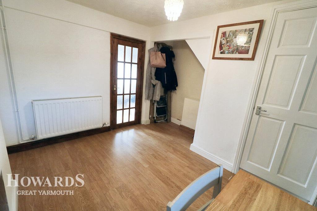 Northgate Street, Great Yarmouth 2 bed terraced house for sale £120,000