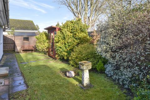 4 Arnold Road, West Moors, Ferndown, BH22 0JX