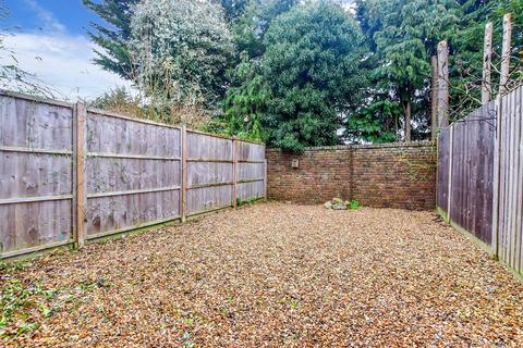 3 bedroom townhouse for sale, Northleigh Close, Maidstone, Kent