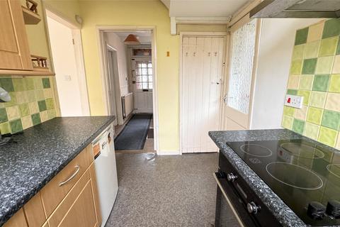 3 bedroom semi-detached house for sale, Knighton Lane East, Leicester, Leicestershire