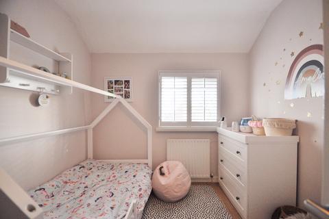 32 Boughton Avenue, Bromley, BR2 7PL