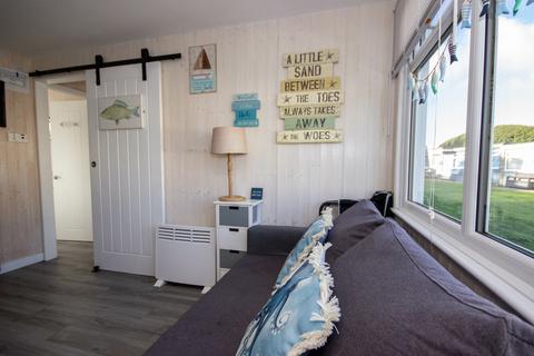 2 bedroom chalet for sale, Sandown Bay Holiday, Sandown, isle of wight