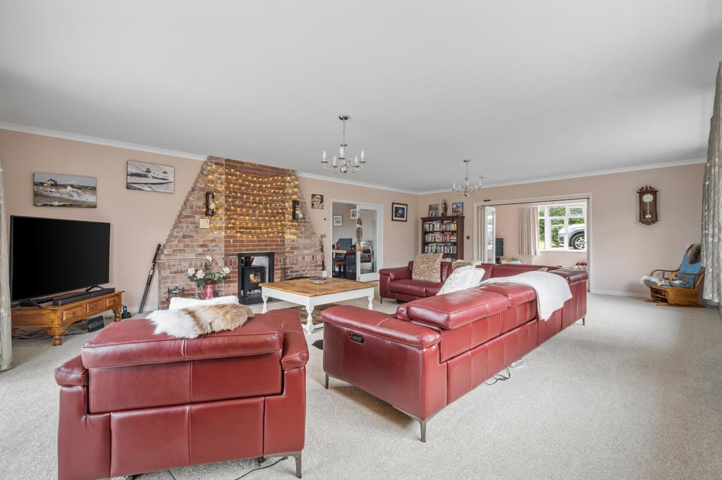 Axminster, Devon 5 bed detached house for sale £975,000