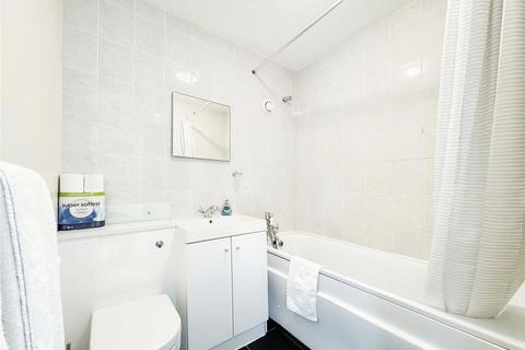 1 bedroom apartment for sale, Vauxhall Lawn Lane, London, SW8