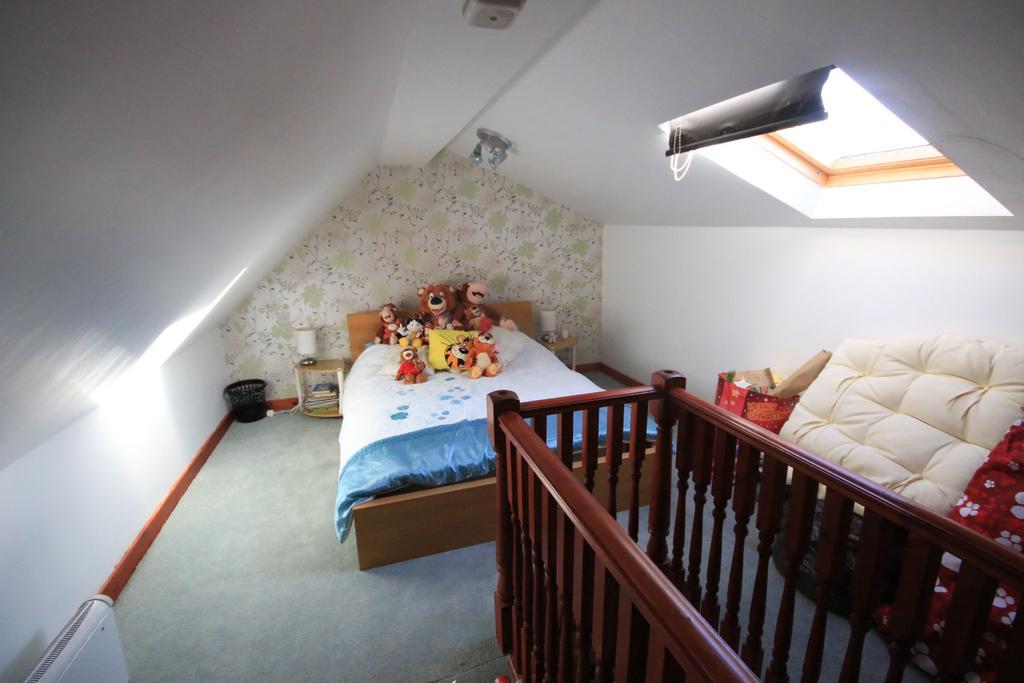 Photograph 22