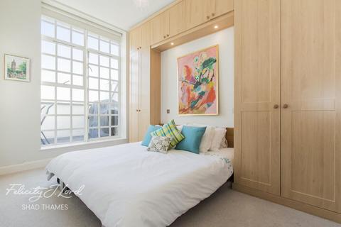 2 bedroom apartment for sale - The Penthouse, Tamarind Court, Shad Thames, SE1