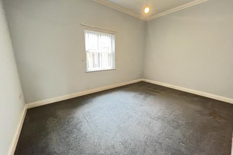2 bedroom ground floor flat for sale, 16 Cobbold Road, Felixstowe IP11