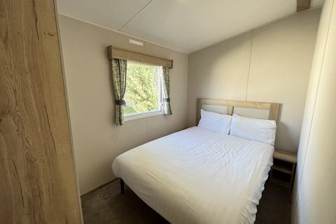 3 bedroom static caravan for sale, Felixstowe Beach Caravan Park, Walton Avenue, Felixstowe IP11