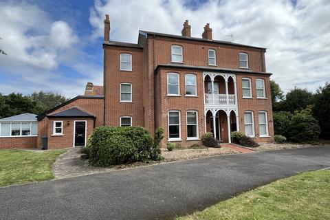 2 bedroom flat for sale, The Old Rectory, 52 Princes Road, Felixstowe IP11