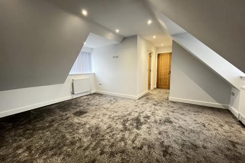 2 bedroom flat for sale - Manor Road, Felixstowe IP11