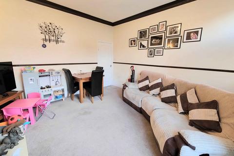 2 bedroom end of terrace house for sale, Halifax Road, Brighouse HD6