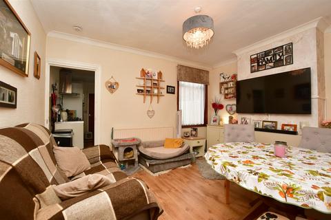 2 bedroom terraced house for sale - Granville Road, Sheerness, Kent