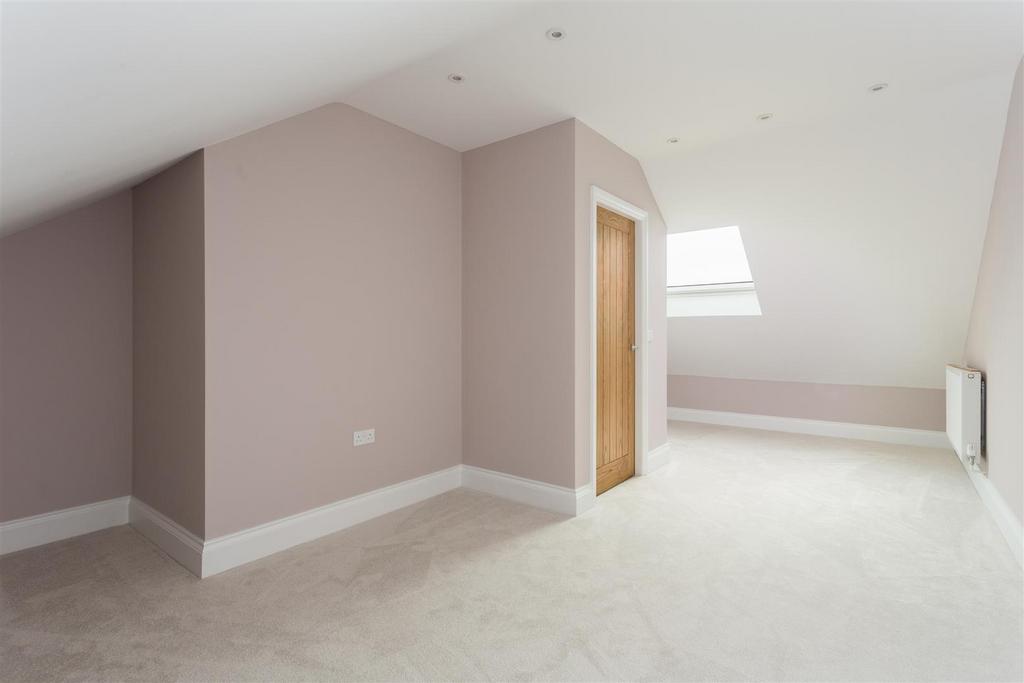 4 Eleanor Mews-10.jpg