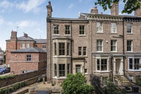 22 Bootham Terrace, York, YO30 7DH