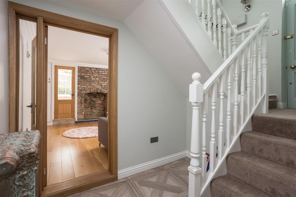 8 Malt Shovel Court-03.jpg
