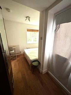 1 bedroom in a house share to rent, 137a Sumatra Road Room 3 London NW6 1PL
