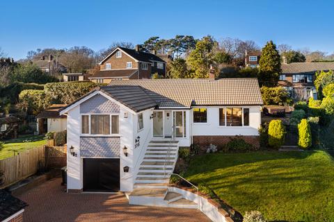 Cape Cottage Manor Field, Shorne, Gravesend, DA12 3DX