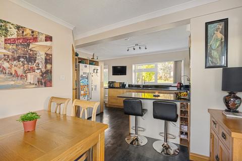 Cape Cottage Manor Field, Shorne, Gravesend, DA12 3DX