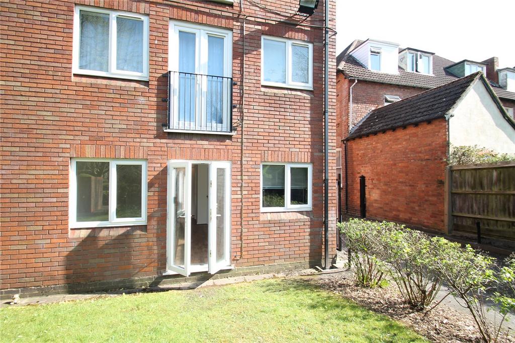 451 Gillott Road, Edgbaston B16 1 bed apartment to rent £750 pcm (£