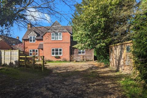 3 bedroom detached house for sale, Vinneys Close, Brockenhurst, Hampshire, SO42