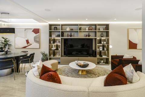 3 bedroom flat to rent, Mead Court, 52 South Molton Street, Mayfair, London
