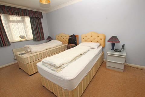 4 Borrowdale Close, Eastbourne, BN23 8HX