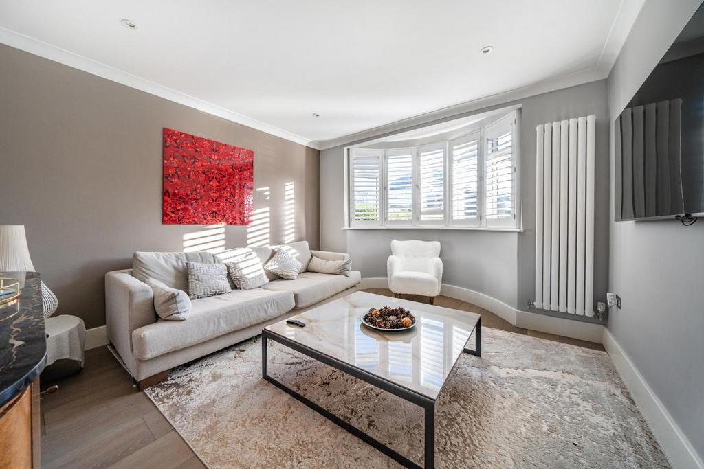 Devonshire Way, Shirley 4 bed semidetached house for sale £850,000