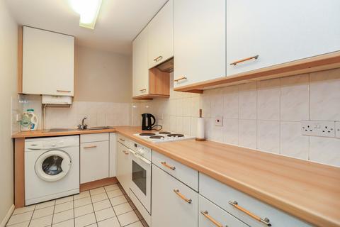 20, Dorchester Court Dexter Close, St Albans, AL1 5WD