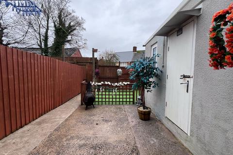 6 Dafydd Place, Barry, CF63 1RN