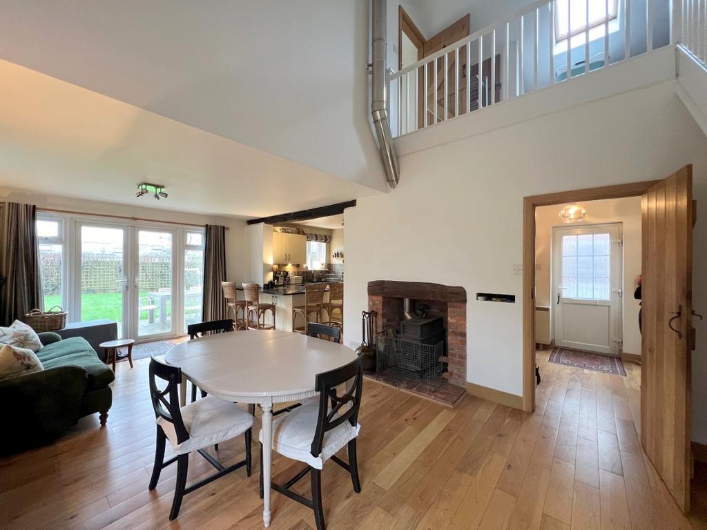 Peasley Lane, Goudhurst 4 bed semidetached house to rent £2,600 pcm