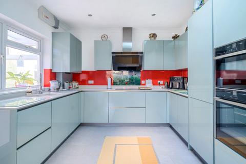 4 Purton Road, Swindon, SN2 2LU