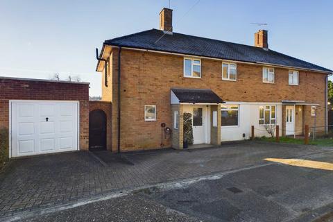 43 Lindlings, Hemel Hempstead, HP1 2HE