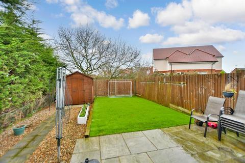 22 Mount Field, Queenborough, ME11 5DB